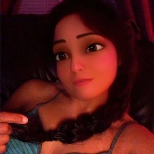 Meet your Posher, Jenny